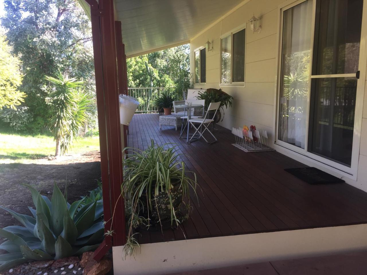 Bright & Beautiful Home On The Hills! Kelmscott Exterior foto